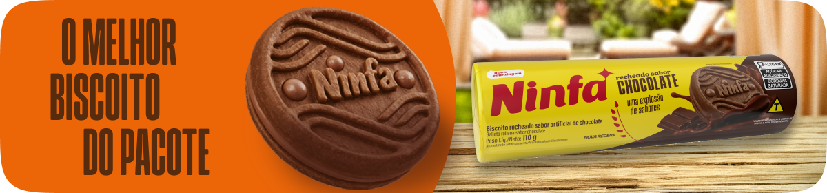 Embalagem de biscoito recheado sabor chocolate de 110g, rótulo amarelo e detalhes marrom e vermelho.