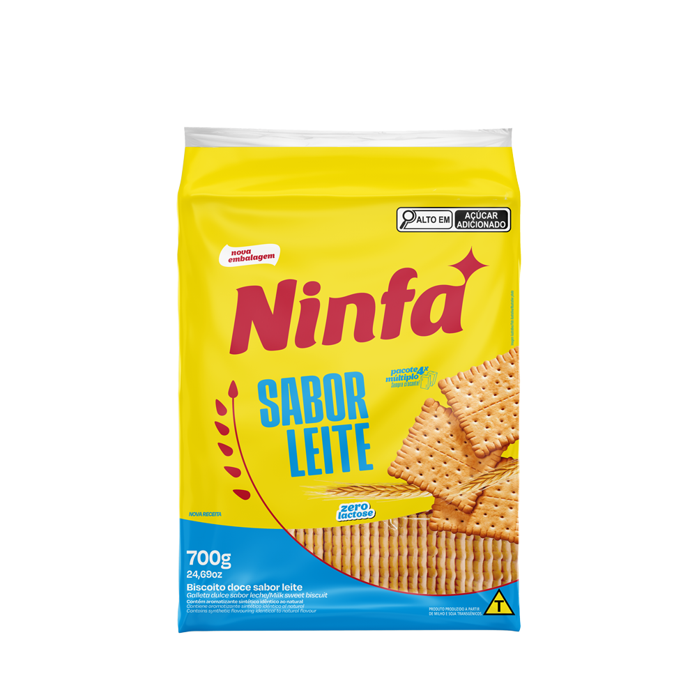 Embalagem de biscoito de leite de 700g em pé, com rótulo amarelo e detalhes azuis.